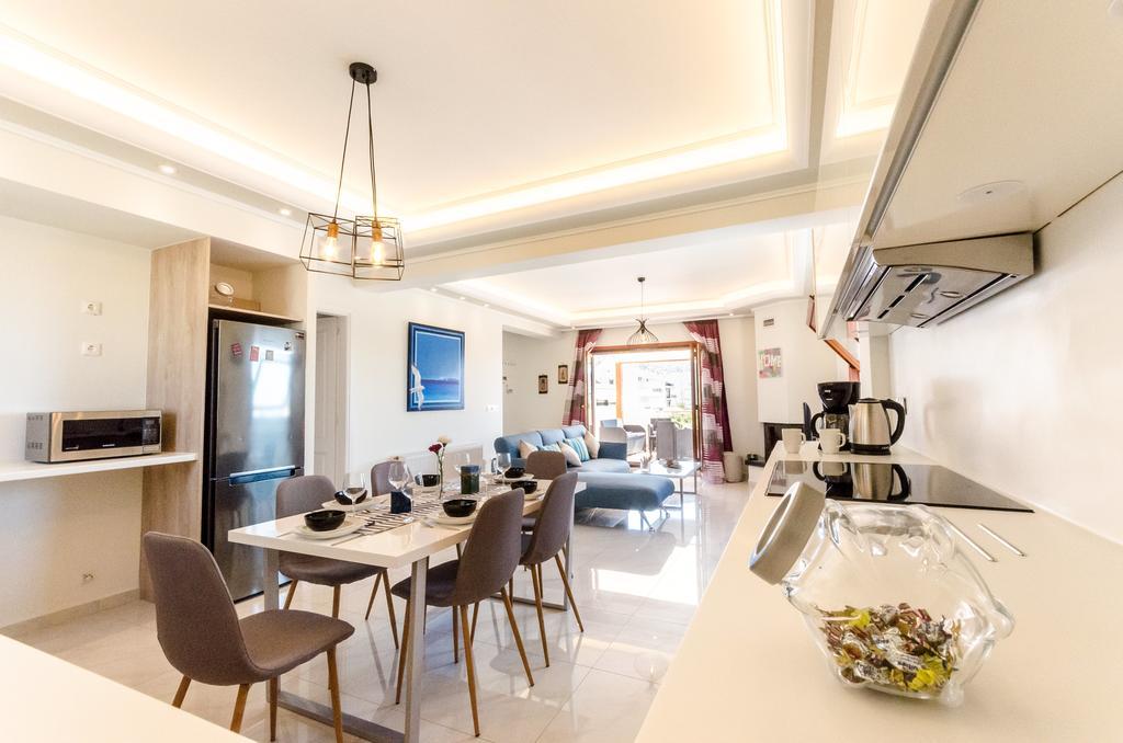 Leo - Unique Glyfada Apartment Athen Exterior foto